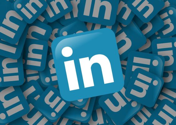 Beitragsbild zur Ankuendigung der Fertigstellung der LinkedIn-Seite